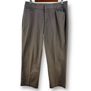 JM Collection‎ khaki capri pants size 10
